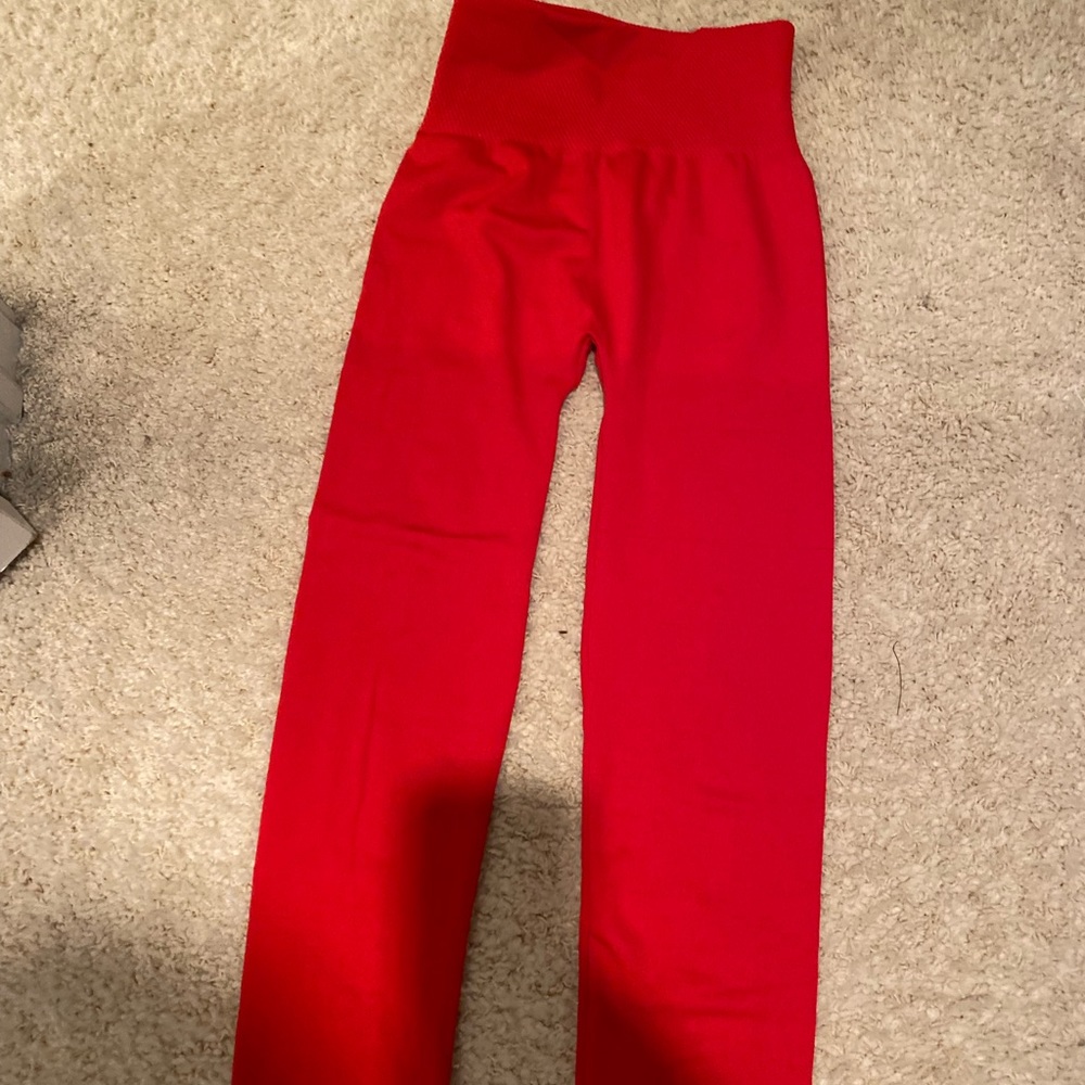 Red leggings